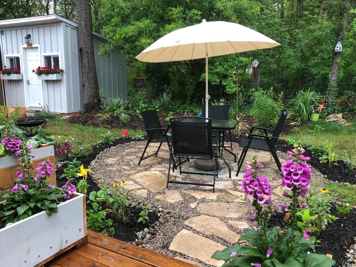 Cozy Cottage Retreat Lambton Shores Εξωτερικό φωτογραφία