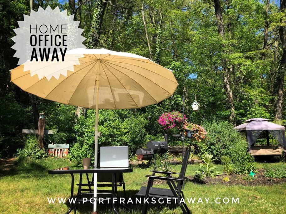 Cozy Cottage Retreat Lambton Shores Εξωτερικό φωτογραφία